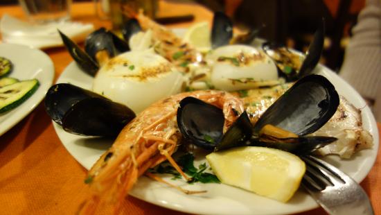 Top 10 restaurants of Apulia with divine food and low prices 